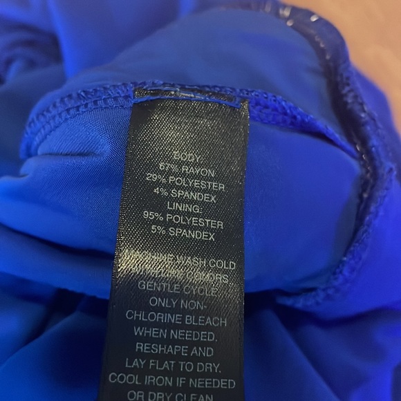 Royal blue v neck drape sleeve top - Picture 4 of 4